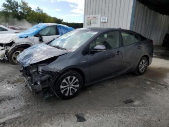  Salvage Toyota Prius