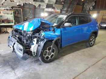  Salvage Jeep Compass