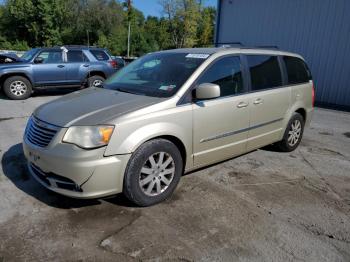  Salvage Chrysler Minivan