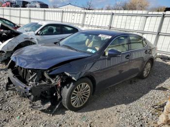  Salvage Lexus Es