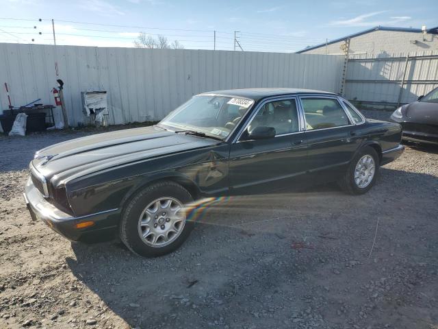  Salvage Jaguar Xj8