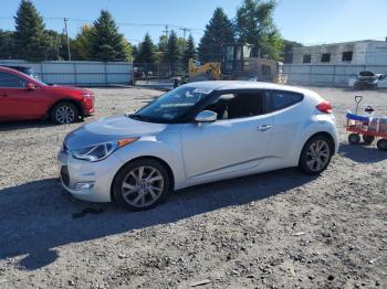  Salvage Hyundai VELOSTER