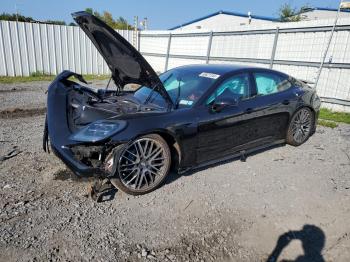  Salvage Porsche Panamera