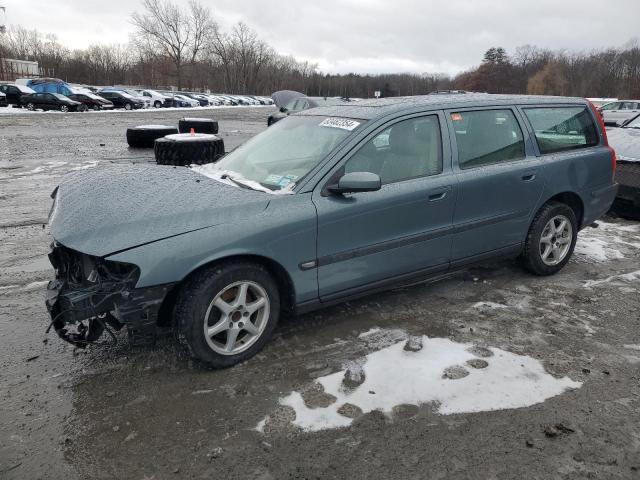  Salvage Volvo V70