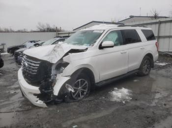  Salvage Ford Expedition