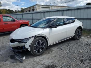  Salvage Kia EV6