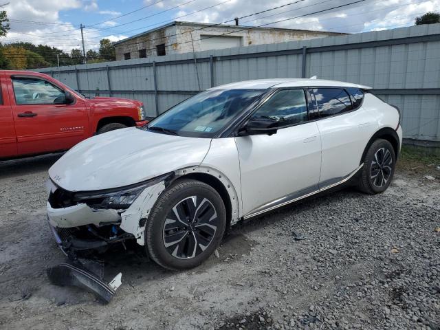  Salvage Kia EV6