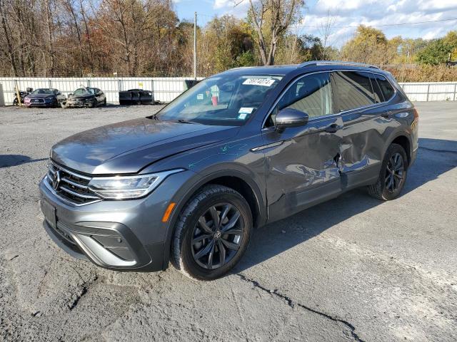  Salvage Volkswagen Tiguan