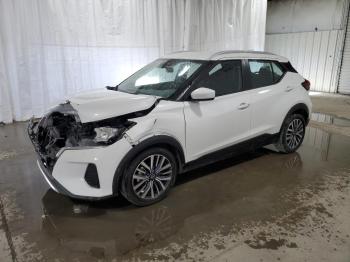  Salvage Nissan Kicks