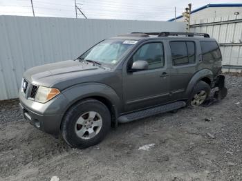  Salvage Nissan Pathfinder