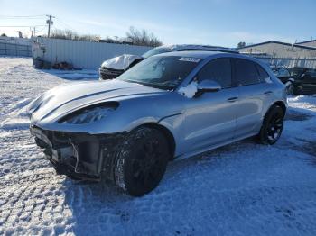  Salvage Porsche Macan