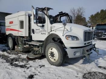  Salvage Freightliner Chassis M