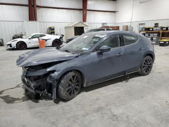  Salvage Mazda 3