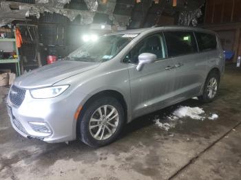  Salvage Chrysler Pacifica