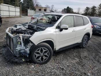  Salvage Subaru Forester