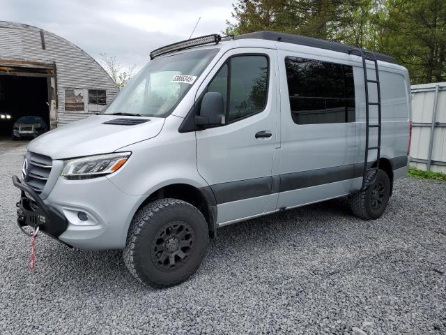  Salvage Mercedes-Benz Sprinter