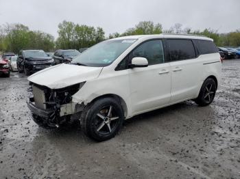  Salvage Kia Sedona