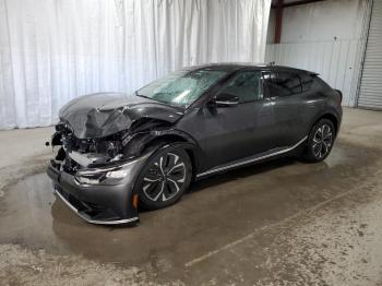  Salvage Kia EV6