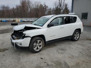 Salvage Jeep Compass