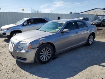  Salvage Chrysler 300