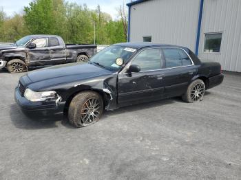  Salvage Ford Crown Vic