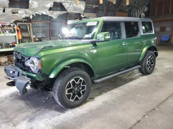  Salvage Ford Bronco