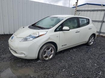  Salvage Nissan LEAF