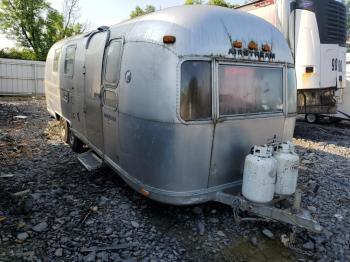  Salvage Airs Overlander