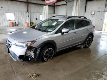  Salvage Subaru Crosstrek