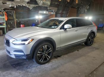  Salvage Volvo V90