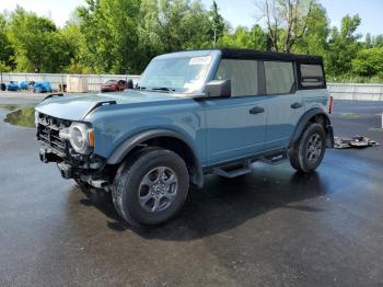  Salvage Ford Bronco