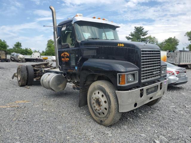  Salvage Mack Pinnacle