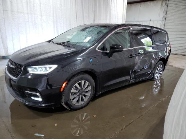  Salvage Chrysler Pacifica