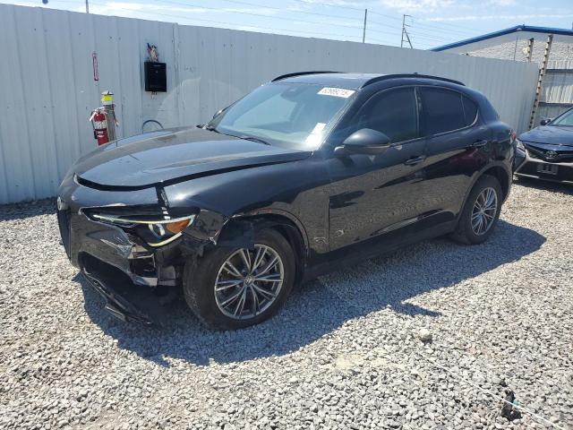  Salvage Alfa Romeo Stelvio