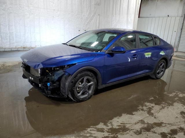  Salvage Kia K4 Lx