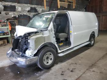  Salvage GMC Savana