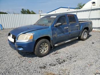  Salvage Mitsubishi Raider