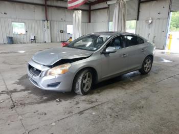 Salvage Volvo S60