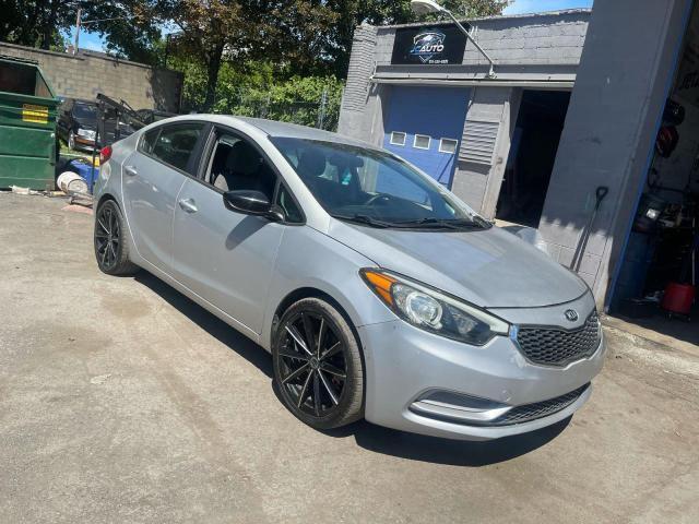  Salvage Kia Forte
