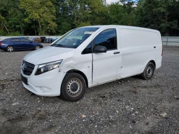  Salvage Mercedes-Benz Metris