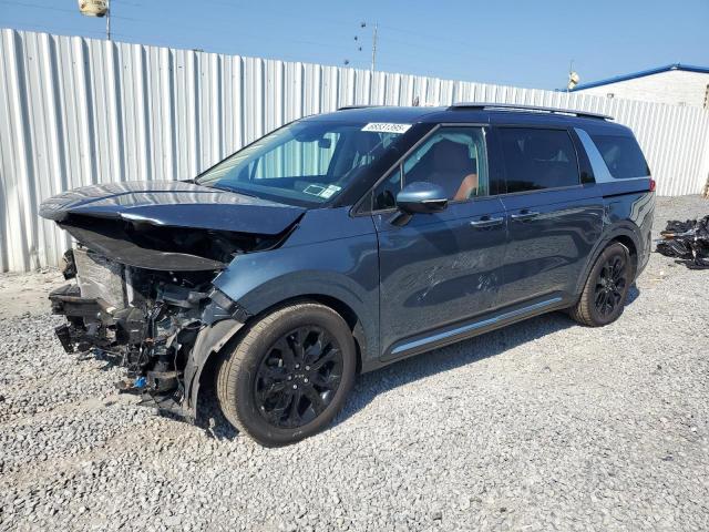  Salvage Kia Carnival