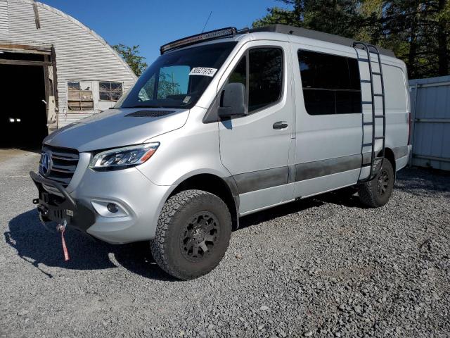  Salvage Mercedes-Benz Sprinter
