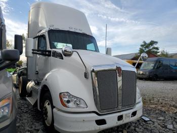  Salvage Kenworth T680