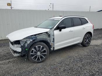  Salvage Volvo Xc60 Plus
