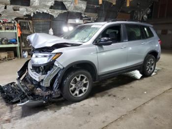  Salvage Honda Passport