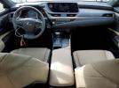 Lexus Es 300h Ultra Luxury Image 5