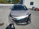 Toyota Prius Le Image 11