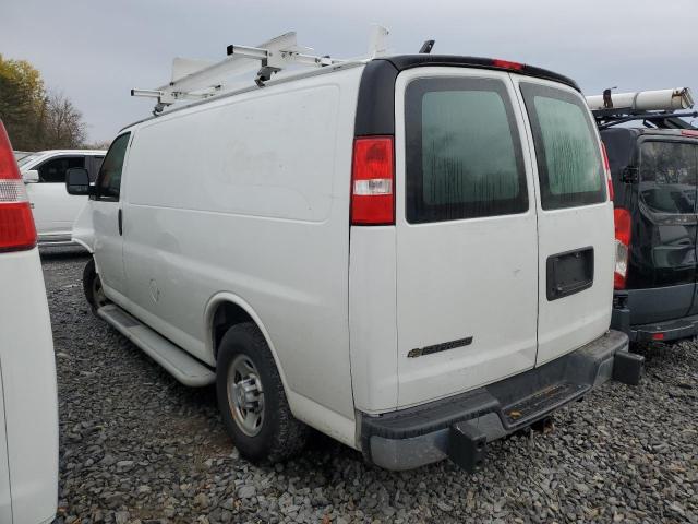 Chevrolet Express Image 4