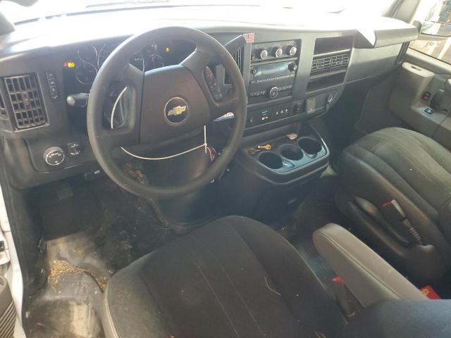 Chevrolet Express Image 11