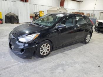  Salvage Hyundai ACCENT